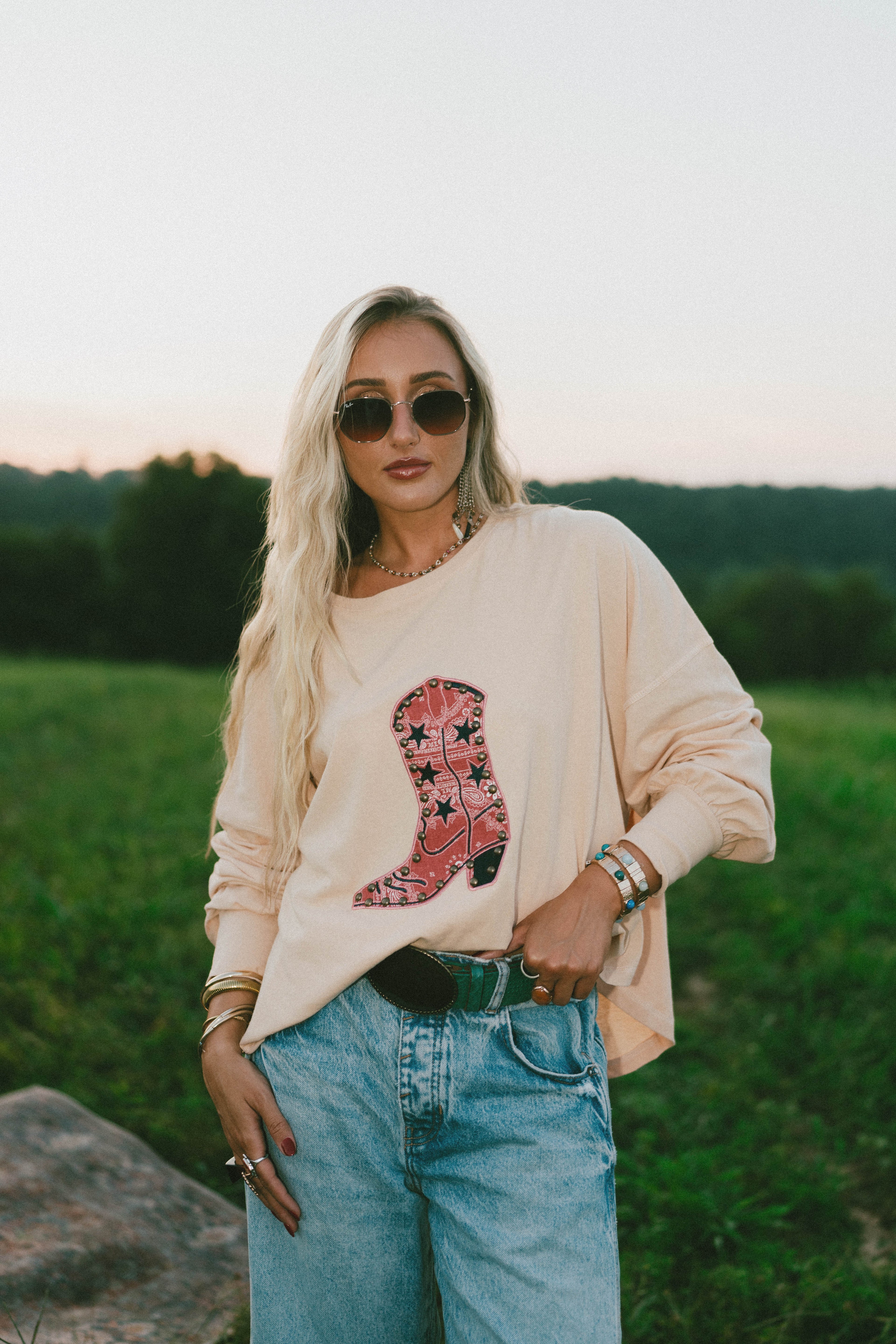 Appa Boot Crewneck