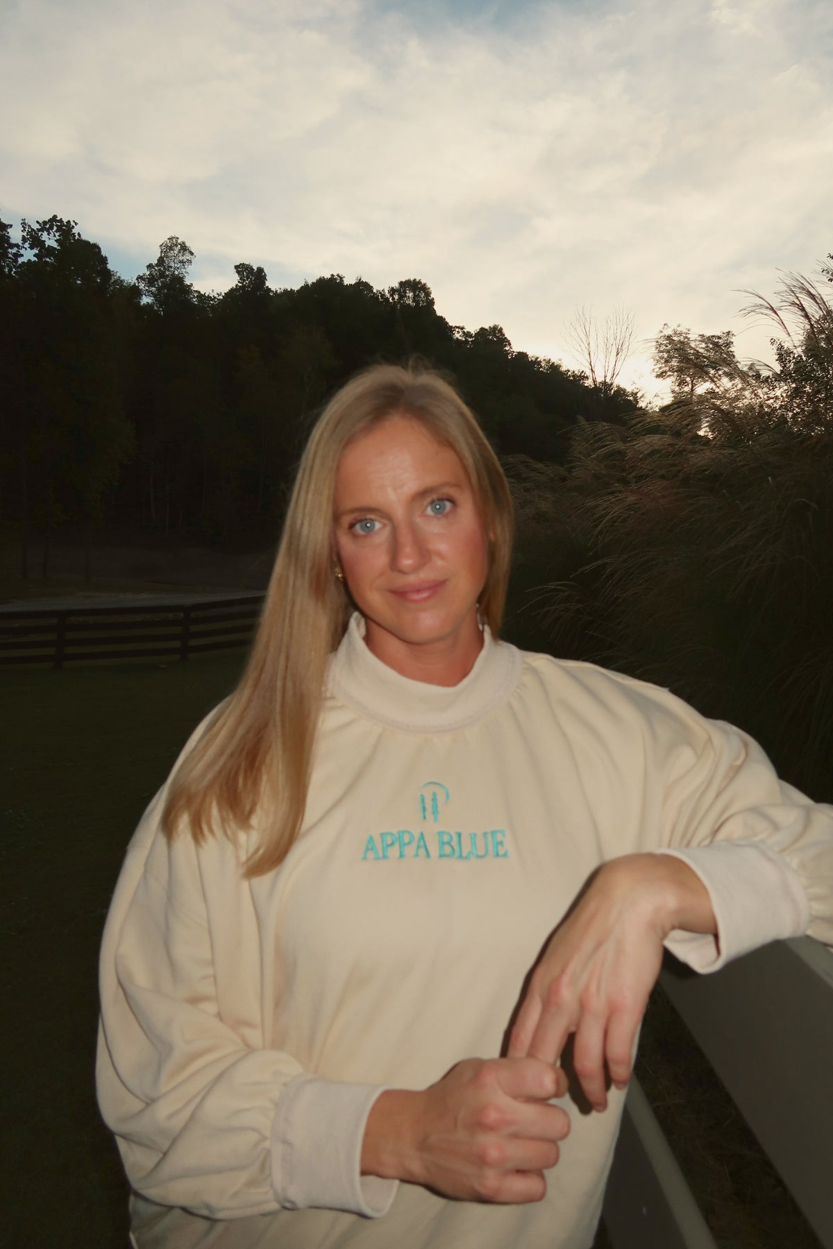 Appa Blue Crewneck